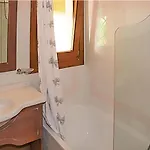 Standard 4 شقة